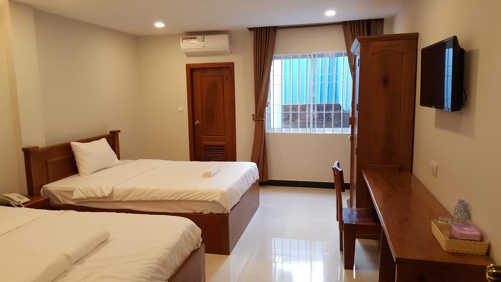 פנום פן Regal Home Guesthouse מראה חיצוני תמונה