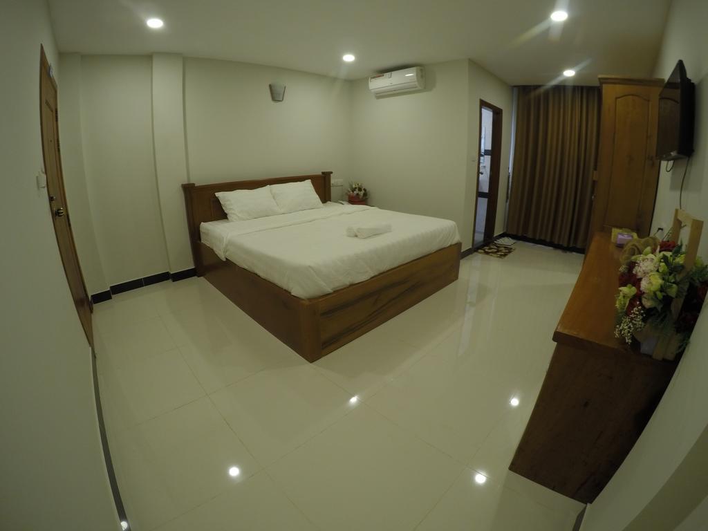 פנום פן Regal Home Guesthouse מראה חיצוני תמונה