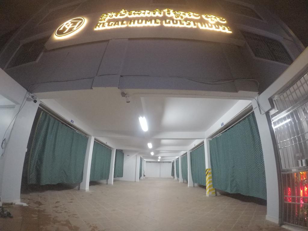 פנום פן Regal Home Guesthouse מראה חיצוני תמונה