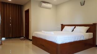 פנום פן Regal Home Guesthouse מראה חיצוני תמונה