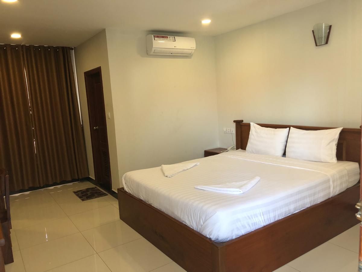 פנום פן Regal Home Guesthouse מראה חיצוני תמונה